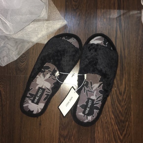 nine west house slippers